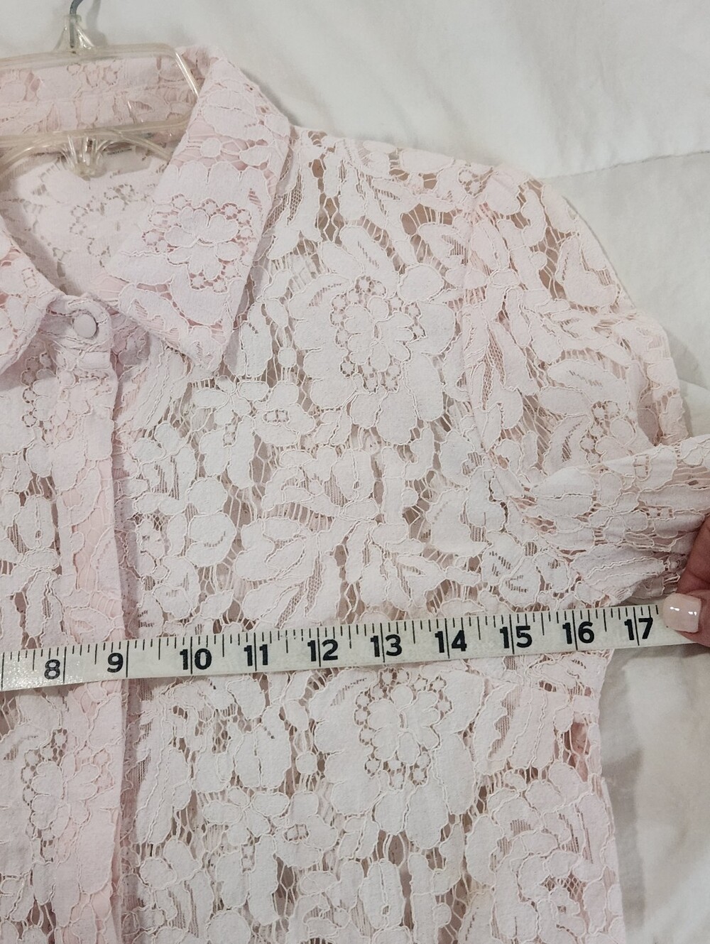Elie Tahari Pink Lace Blouse Size Small Elegant - Picture 7 of 10